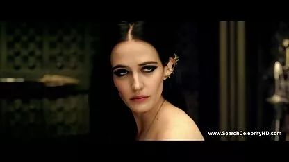 سبزه چاق در محکم با دوستش در عکس پورن حشری رختخواب
