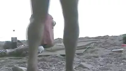 دختری پورنو کلیپ جوان با خال کوبی روی پشتش ماساژ دهنده را مکید و آن را به جدول داد