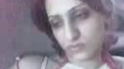 لزبین ها یک دیلدو را در واژن خود می تصاویر سکسی پورن استارها چسبانند و یکدیگر را با یک استراپون لعنتی می کنند