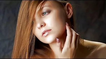 کوتی فیلم سکس کندی چارمز به مردی اجازه داد تا در شکاف نمناک خود نفوذ کند